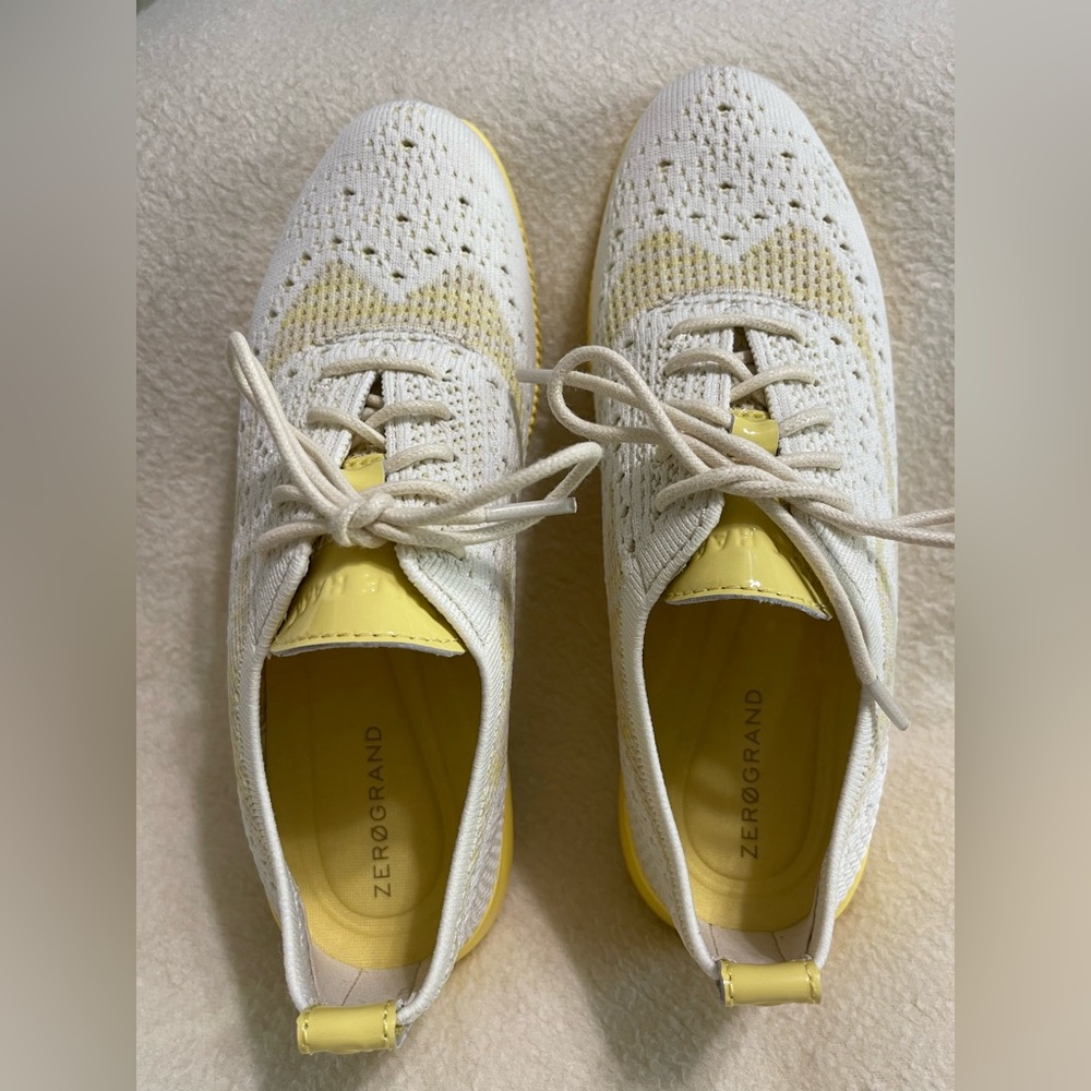Cole Haan size 5M yellow and white wingtip lace up shoe. Great condition
